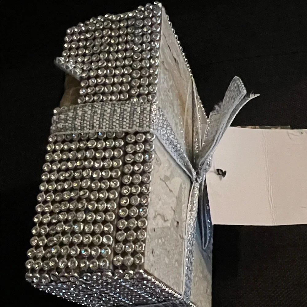 Christian Siriano Sparkling Silver and Cream Coaster Set